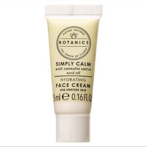 5/$25💜 Botanics Simply Calm Hydrating Face Cream